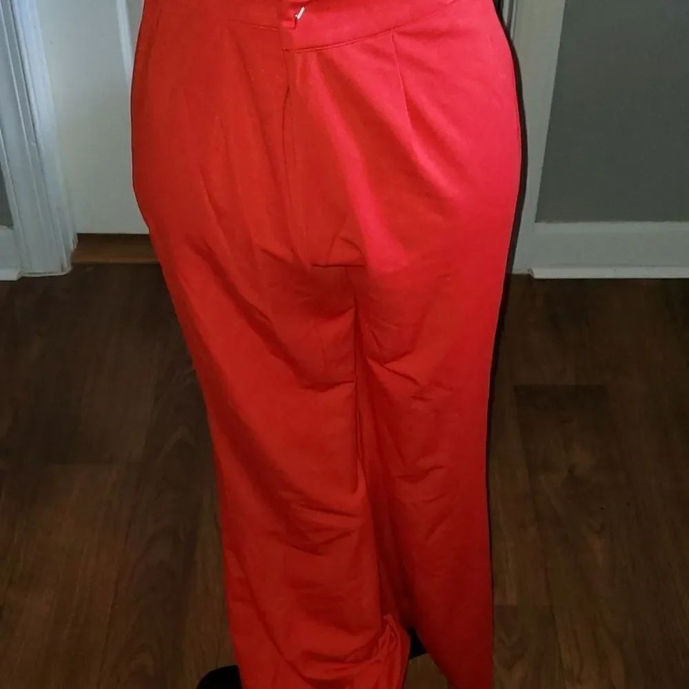 Red hot boot cut pants - Picture 3 of 4